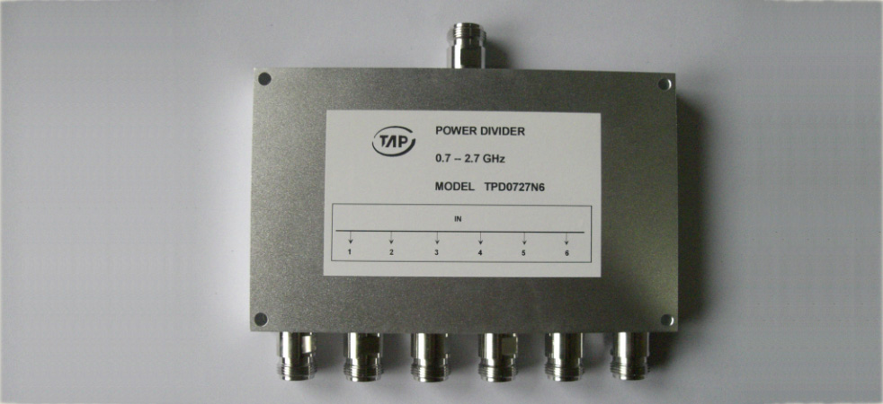 TPD0727N6  0.7-2.7GHz 6 way power divider