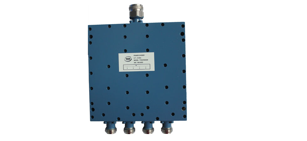 TPD0760N4M 0.7-6GHz 4 Way Power Divider