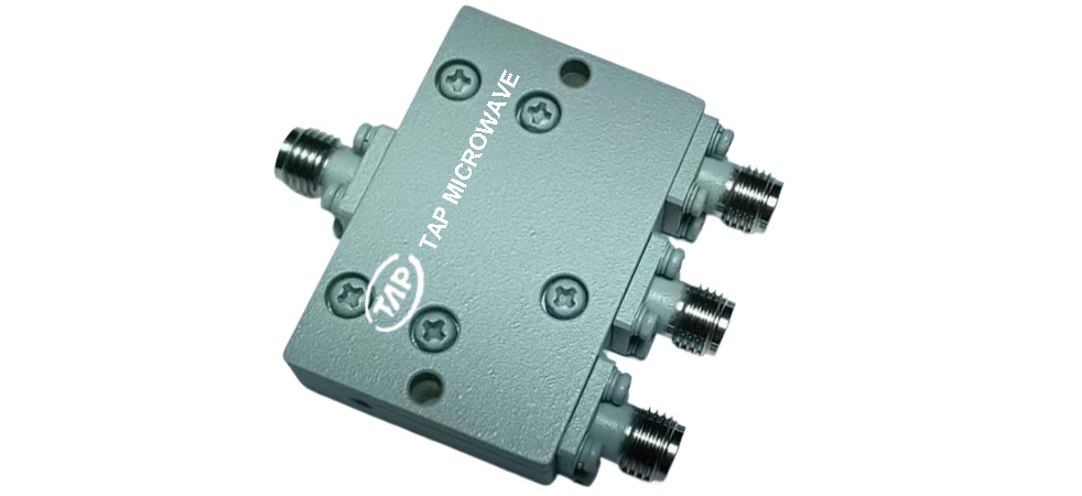 TPD90100A3A 9-10GHz 3 way power divider